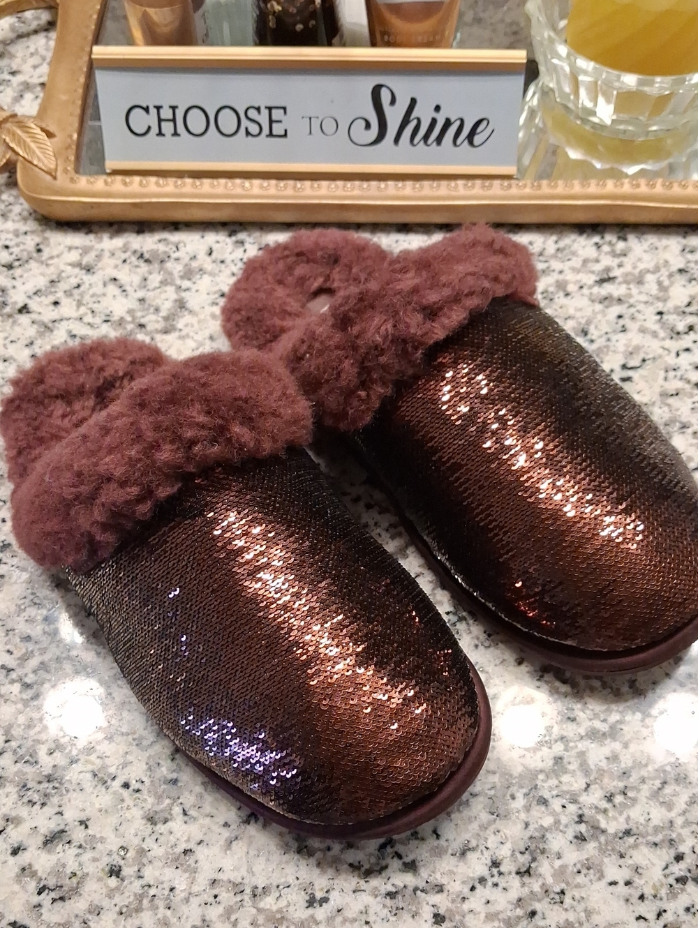 UGG "Wild Grape" Burgundy Scuffette II Mirror Ball Slippers ** Size 7